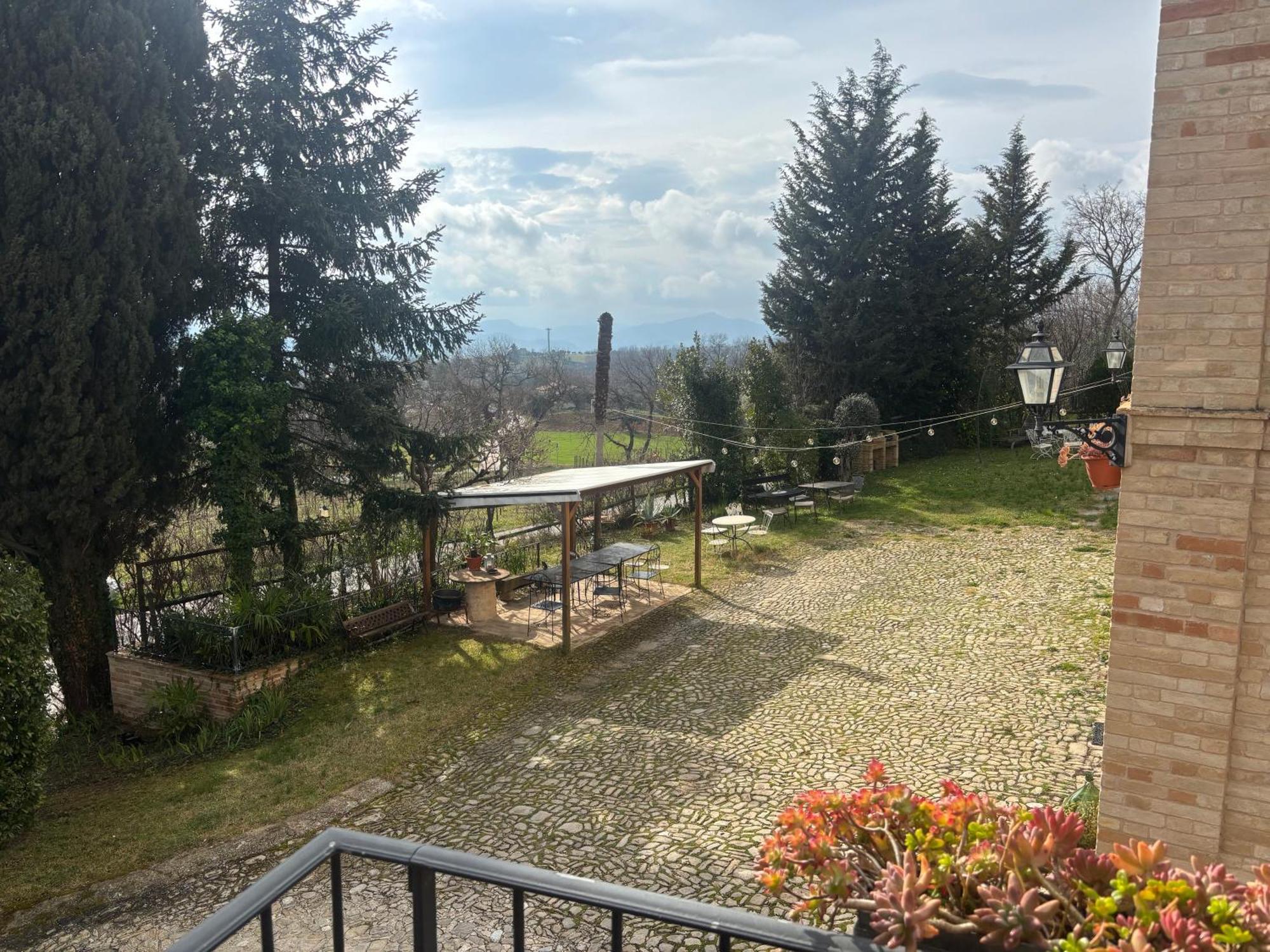 Montegiorgio I Sassi Di San Giuseppeゲストハウス エクステリア 写真